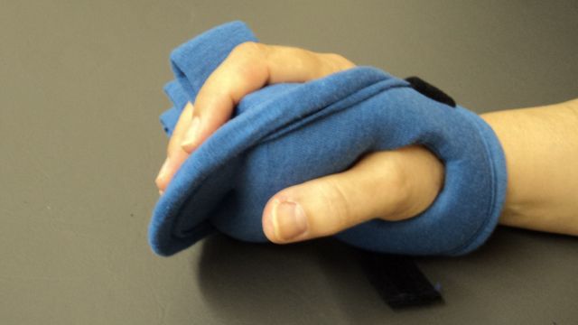 Ventopedic Premium Palm Protector with Finger Separators