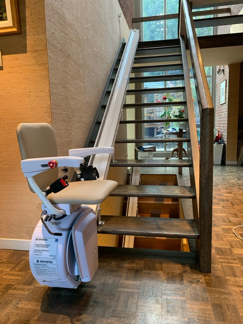 Savaria K2 Plus Straight Stairlift