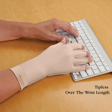Norco Therapeutic Compression Gloves