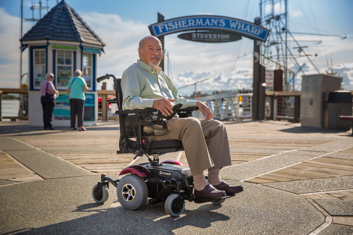 Pathmaster Spyder 10" Mid-Wheel Power Chair