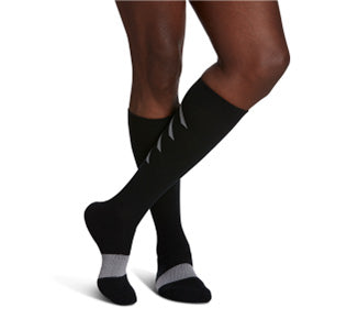 Unisex Athletic Recovery Knee High 15-20mmHg