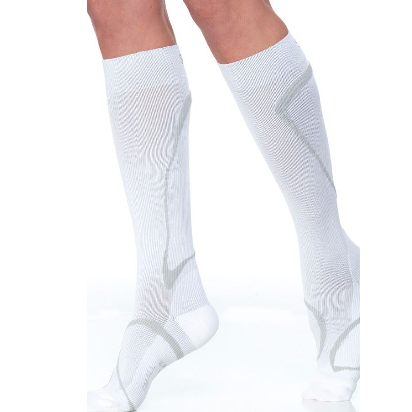 Performance High-Tech Knee High 20-30mmHg