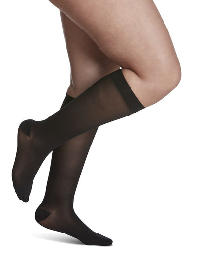 Sigvaris Womens Sheer Knee High 20-30mmHg
