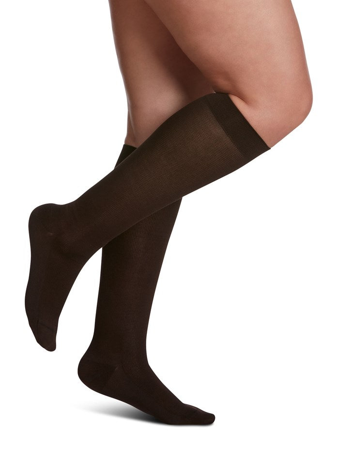 Sigvaris Womens Sea Island Cotton Knee High 15-20mmHg